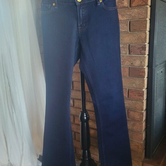 NWOT Uniqlo jeans boot cut dark blue size 10 - Picture 1 of 9